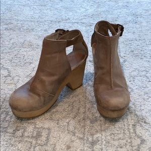 Free People Amber Orchard Clog Heel